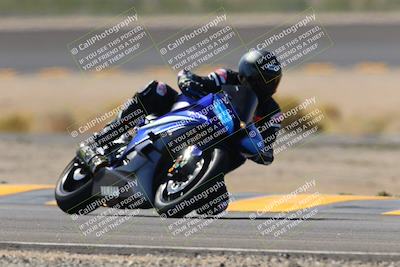 media/Oct-08-2022-SoCal Trackdays (Sat) [[1fc3beec89]]/Turn 14 (1050am)/